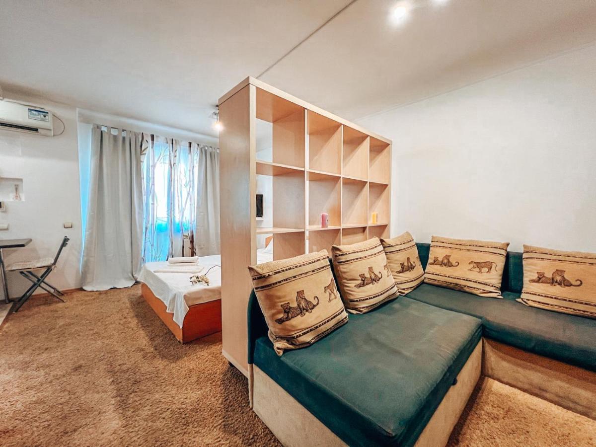 Apartment In The Center Of Kyiv Exterior foto
